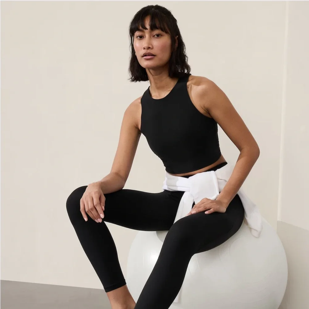 Athleta CONSCIOUS CROP BRA A-C BLACK SIZE MEDIUM - Picture 1 of 5